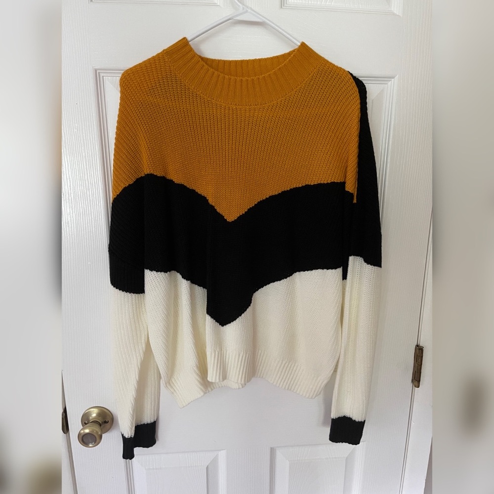 SHEIN Chevron Sweater